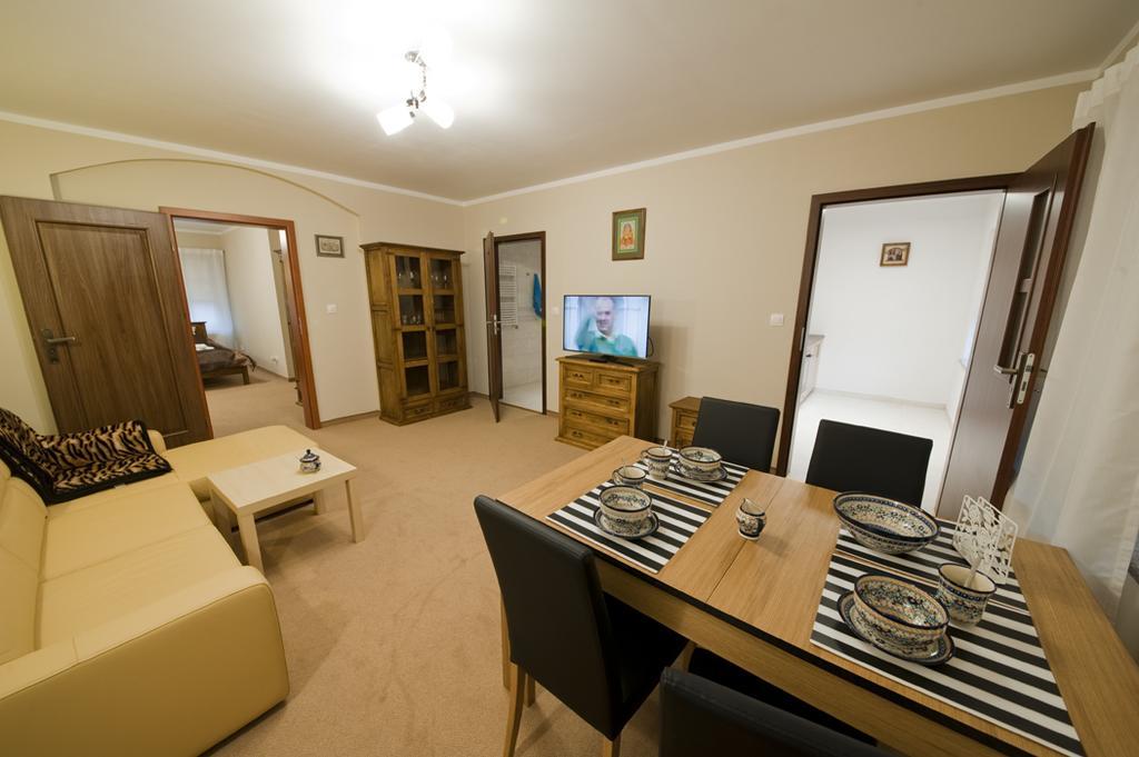Apartament Na Górnej Jelenia Góra Pokój zdjęcie